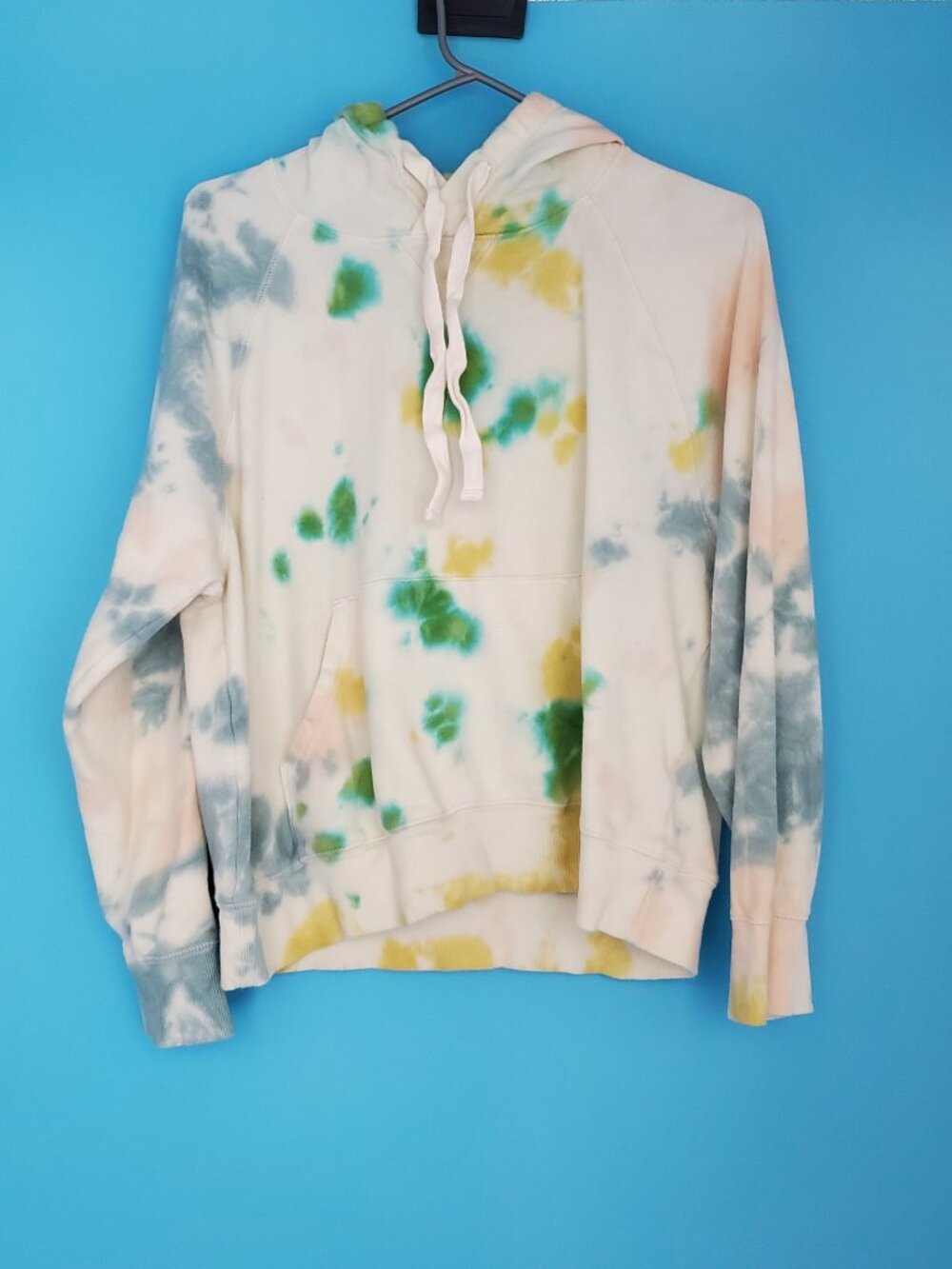 Old Navy Hoodie Size Medium Draw String Tie Dye